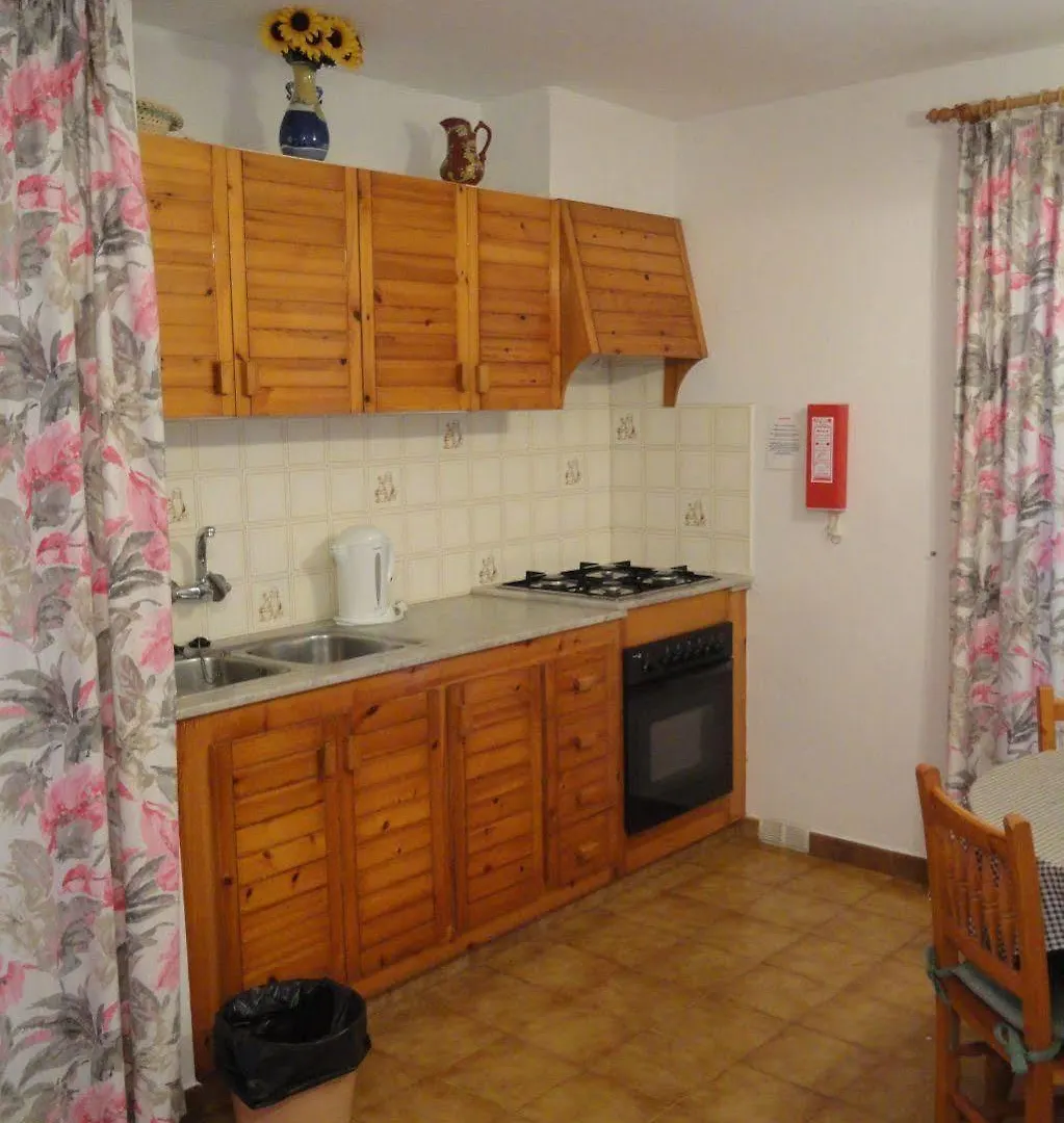 סיוטאדלה Apartamentos Llebeig דירה