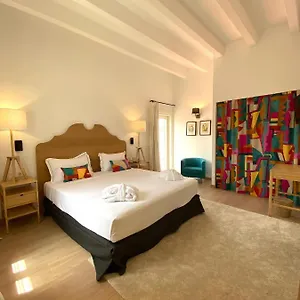 Maia Hotel