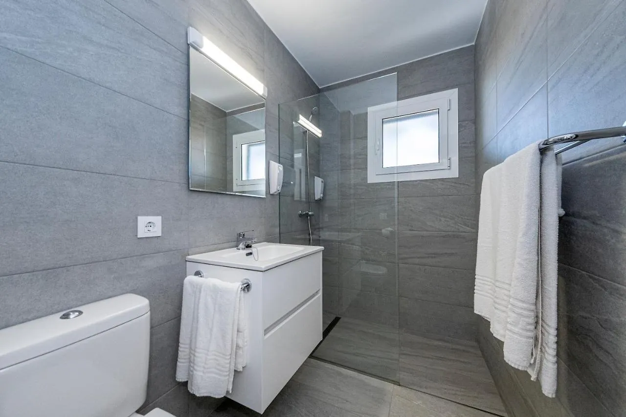 Apartamentos Llebeig Cala Santandria  Spain